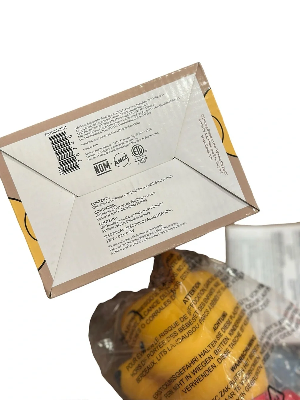 NIB Scentsy Winnie The Pooh Plug In Wall Fan Diffuser Light Scent Circle Bundle
